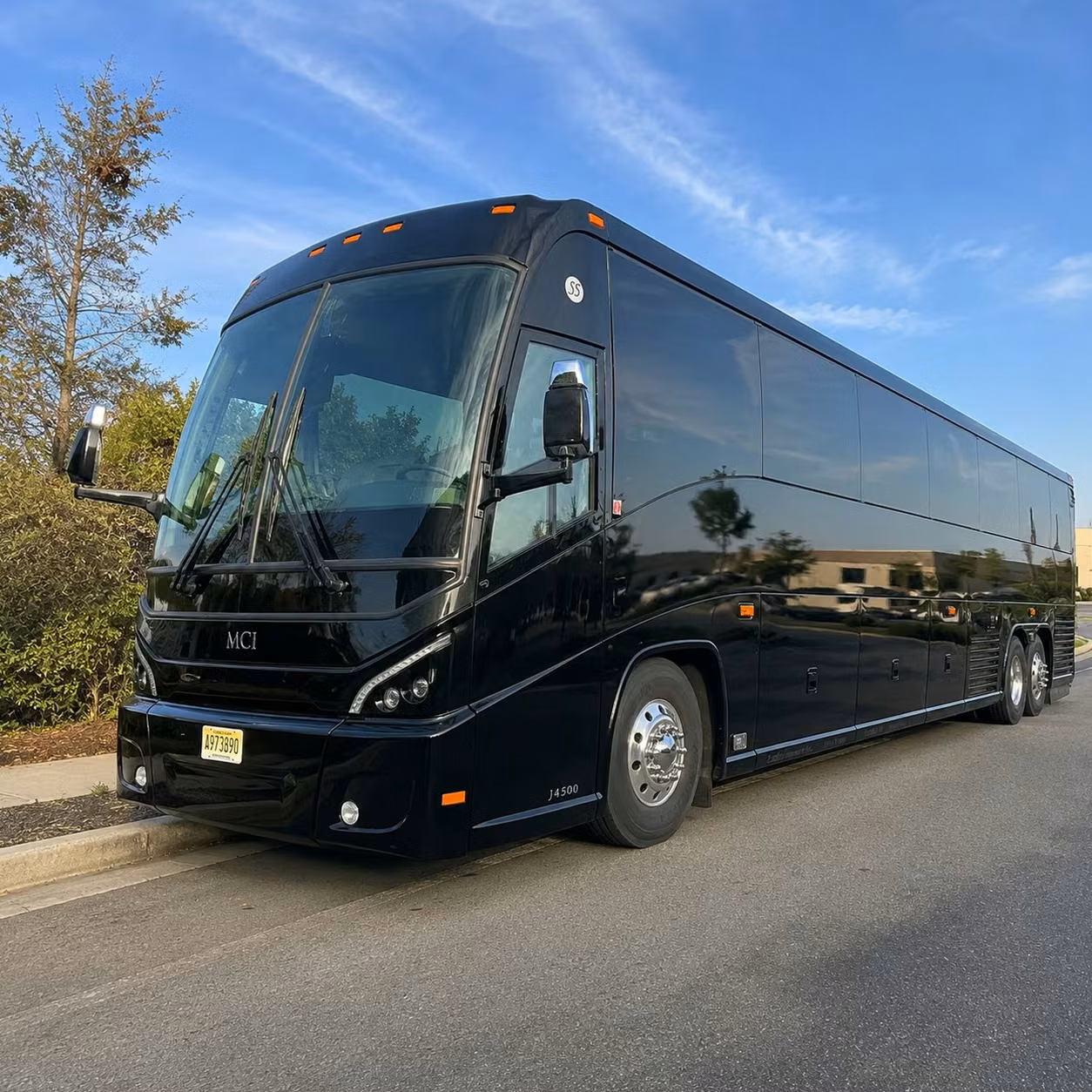 charterbusrentalindependencemo com can help you offer employee transportation as a recruiting and retention tool