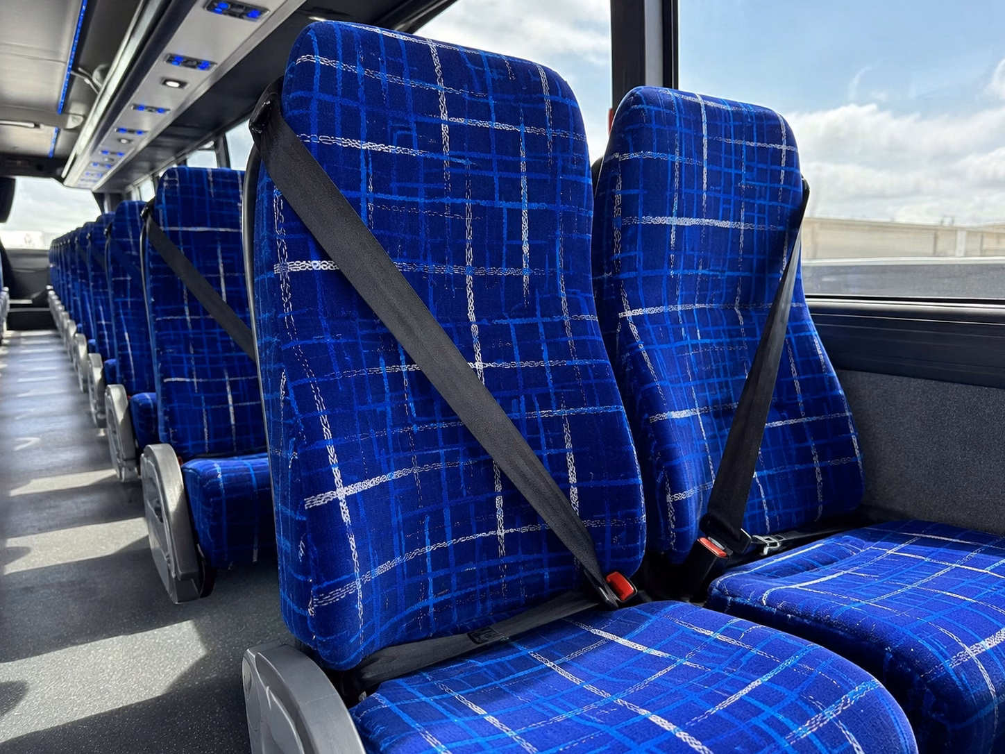 independence charter bus rentals for sports teams sporting events